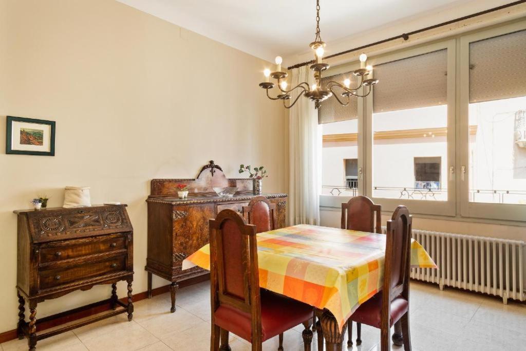 Figueres Old Town Apartment Bagian luar foto
