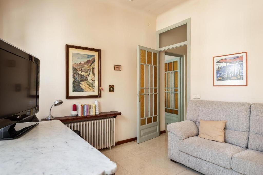 Figueres Old Town Apartment Bagian luar foto
